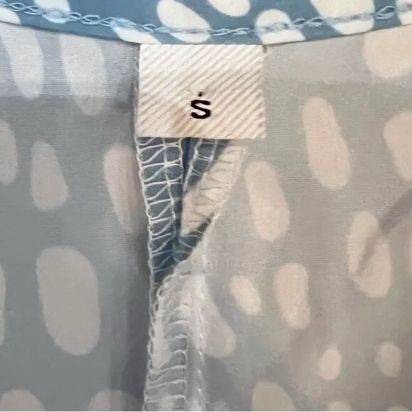 Blue and white sleeveless midi dress with pockets size small - Picture 6 of 6